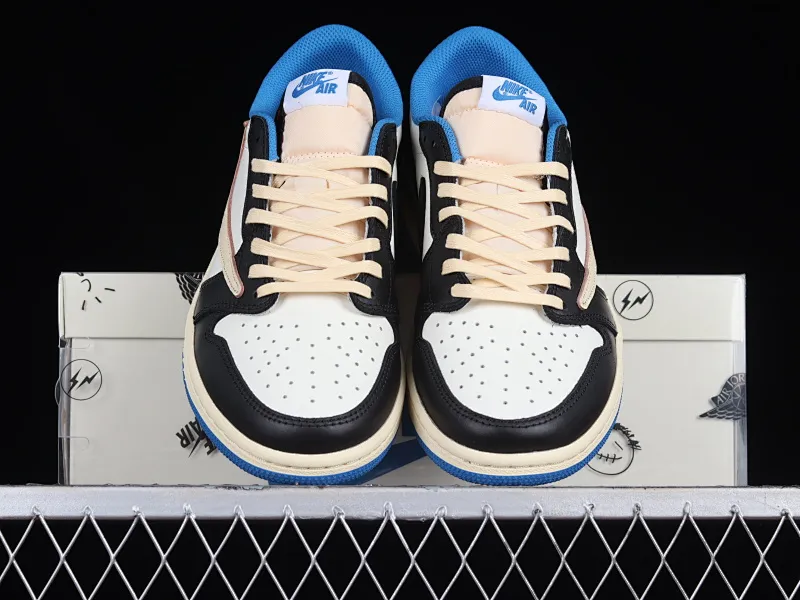 All Categories Air Jordan Jordan Series Basketball Shoes Air Jordan 1 Low OG Version Travis Scott x Air Jordan 1 Low OG AJ1 Joe 1 Lightning Overhook Low DM7866-140